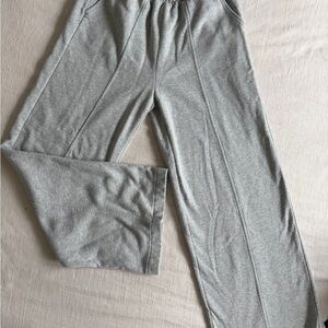 GAP Heather Gray Wide Leg Joggers